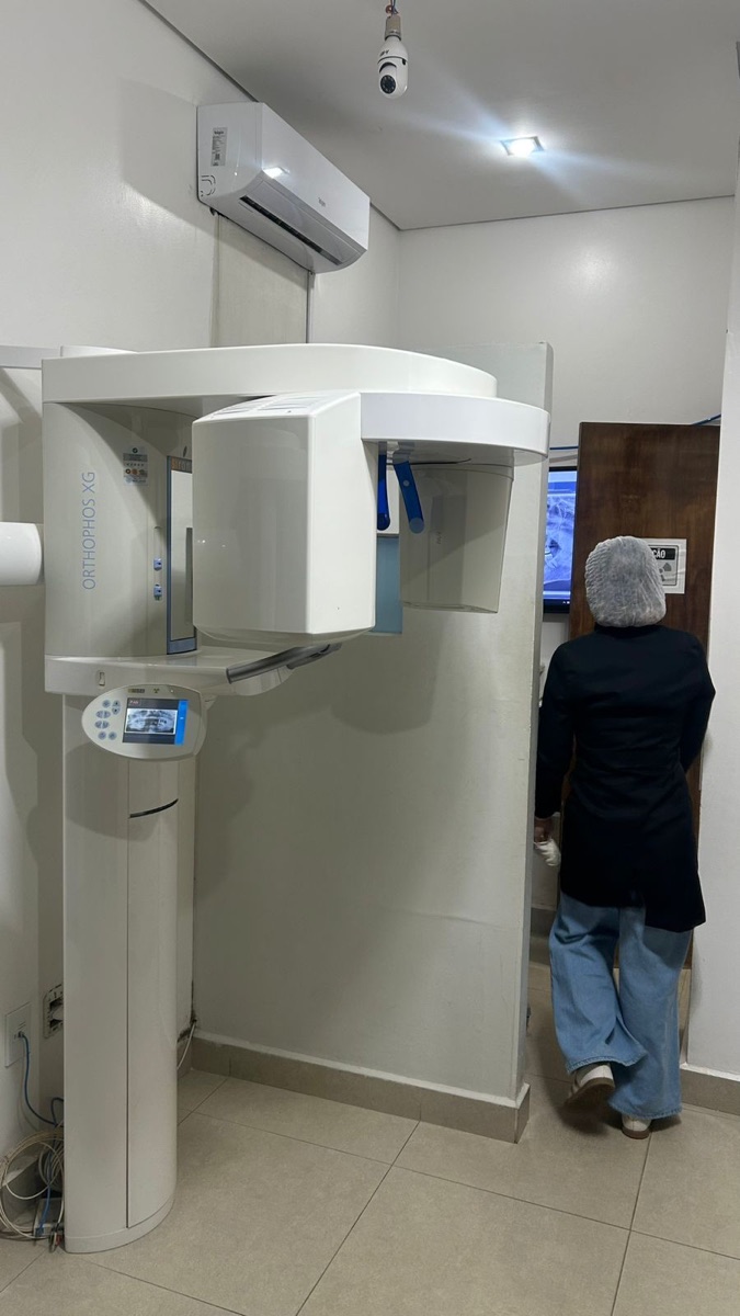 Equipamento de tomografia odontológica da CAMOA